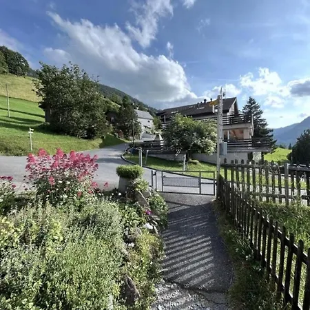 Ski- Und Gruppenhaus By Interhome