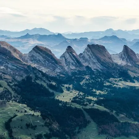 Ski- Und Gruppenhaus By Interhome